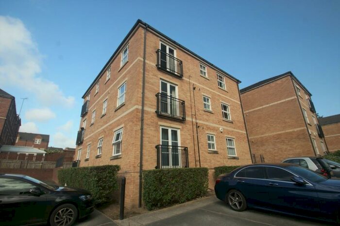 1 Bedroom Apartment To Rent In Broom Mills Road, Farsley, Pudsey, LS28