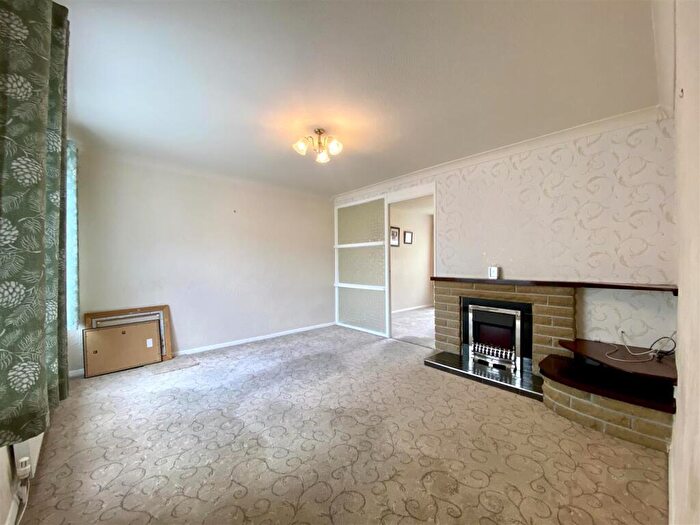 3 Bedroom Terraced House For Sale In Copley Avenue, Meltham, Holmfirth, HD9