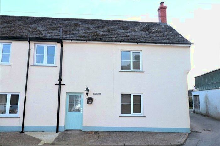 2 Bedroom Semi-Detached House To Rent In Bradworthy, Holsworthy, EX22