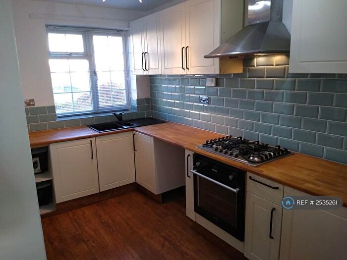 3 Bedroom Terraced House To Rent In Womersley Road, Norwich, NR1