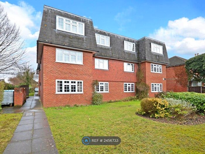 2 Bedroom Flat To Rent In Alexandra Road, Farnborough, GU14