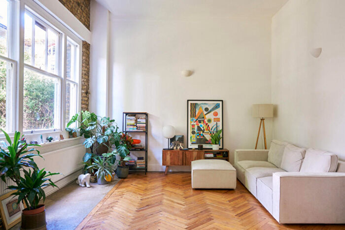1 Bedroom Apartment For Sale In Wilton Way, London, E8