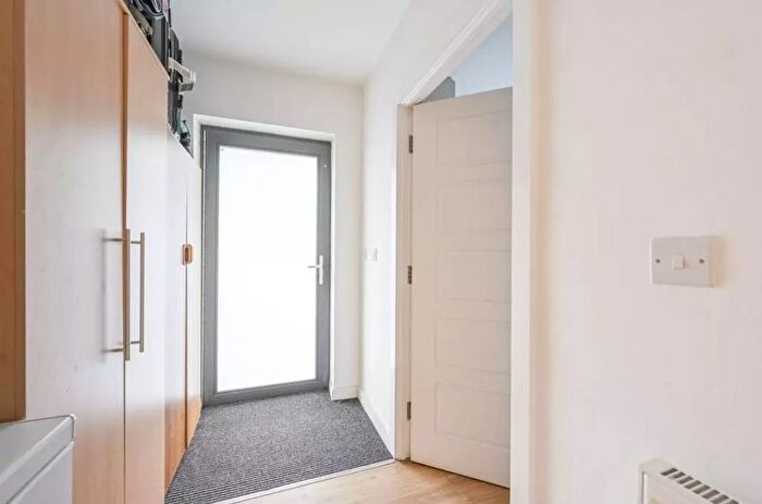 3 Bedroom Maisonette To Rent In Magellan Boulevard, London, E16