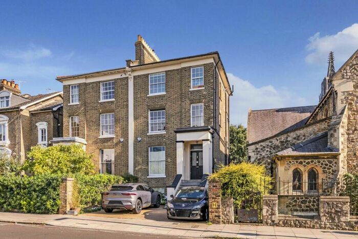 1 Bedroom Flat To Rent In Tollington Park, London, N4