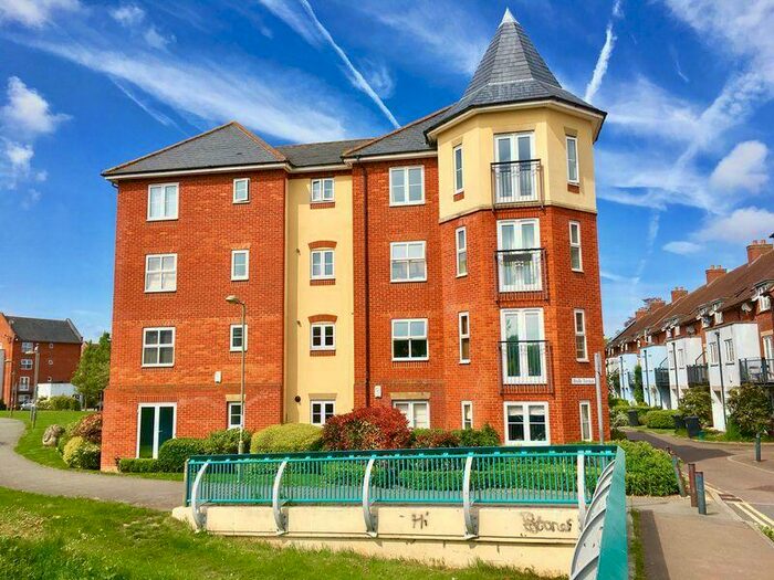 2 Bedroom Flat To Rent In Smiths Wharf, Wantage, OX12