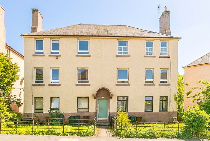 2 Bedroom Flat For Sale In Loganlea Gardens, Edinburgh, EH7