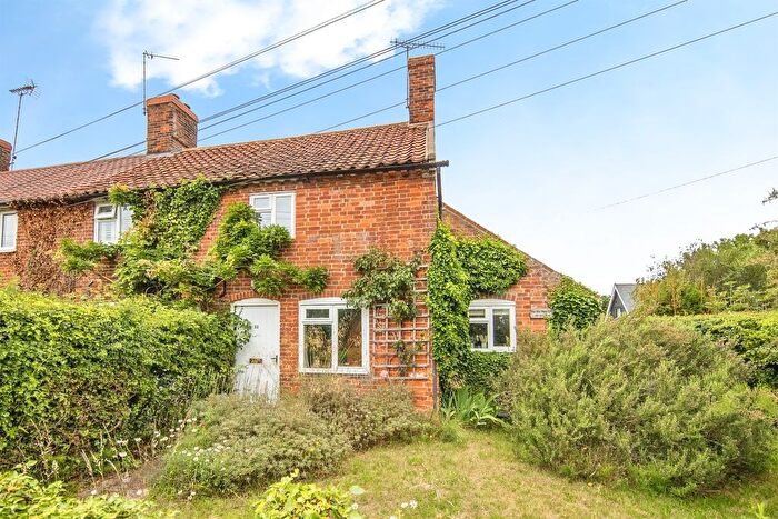 2 Bedroom End Terrace House For Sale In Long Row, Chillesford, Woodbridge, IP12