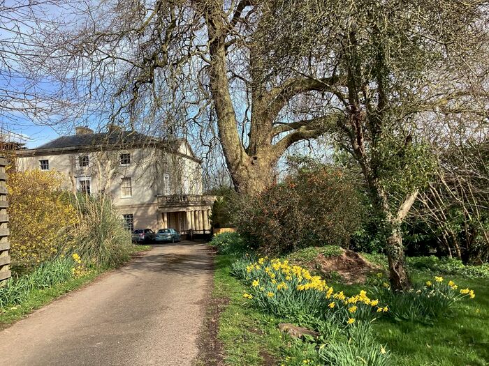 2 Bedroom Flat For Sale In Walford House, Walford Cross, Taunton, TA2