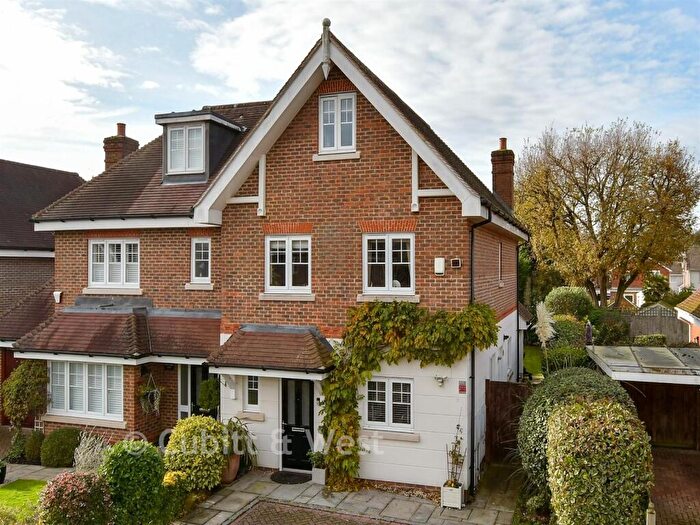 4 Bedroom Semi Detached House For Sale In Magnolia Drive, Banstead, Surrey, SM7