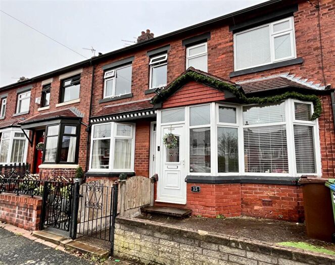 2 Bedroom Terraced House For Sale In Repton Avenue, Hyde, SK14