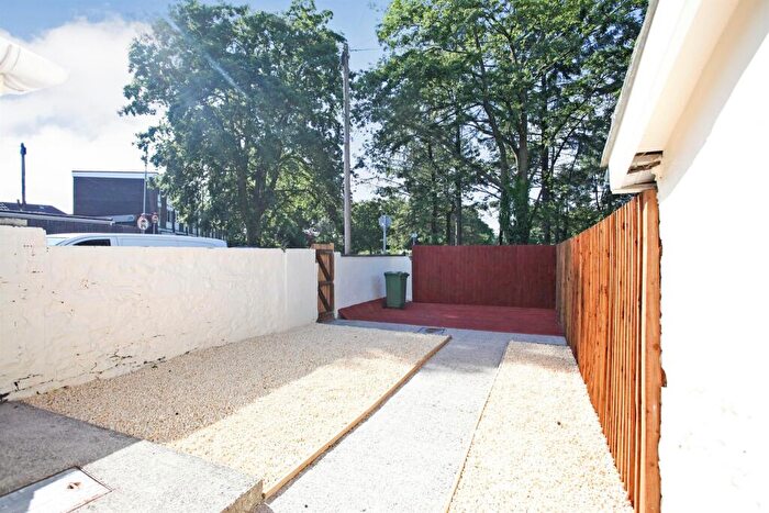 3 Bedroom End Of Terrace House For Sale In Nantgarw Road, Caerphilly, CF83