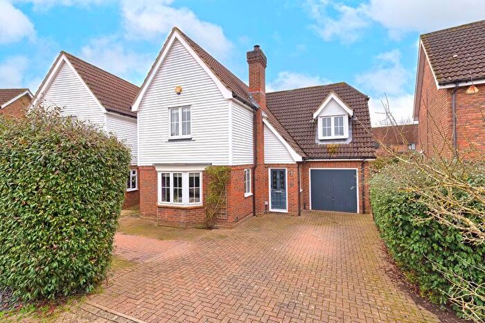4 Bedroom Detached House For Sale In The Violets, Paddock Wood, Tonbridge, TN12