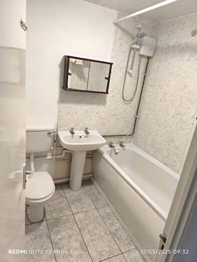 1 Bedroom Flat To Rent In Pempath Place, Wembley, HA9