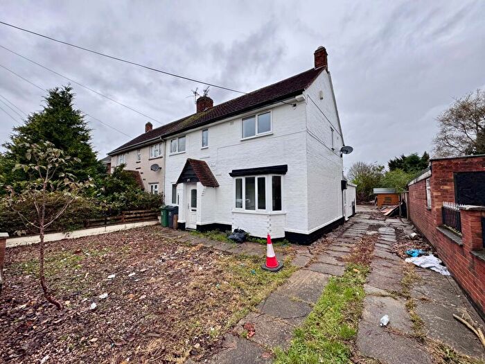 3 Bedroom Semi-Detached House To Rent In Alan Moss Road, Loughborough, LE11