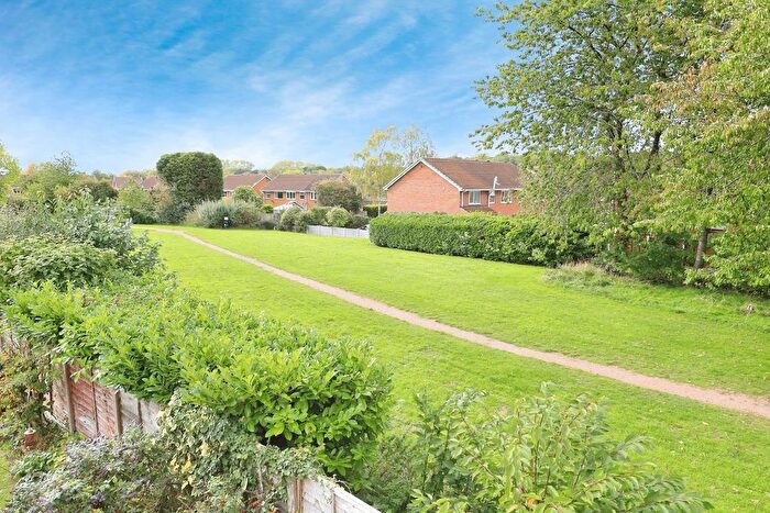 3 Bedroom Detached House For Sale In Edward Road, Perton Wolverhampton, Staffordshire, WV6