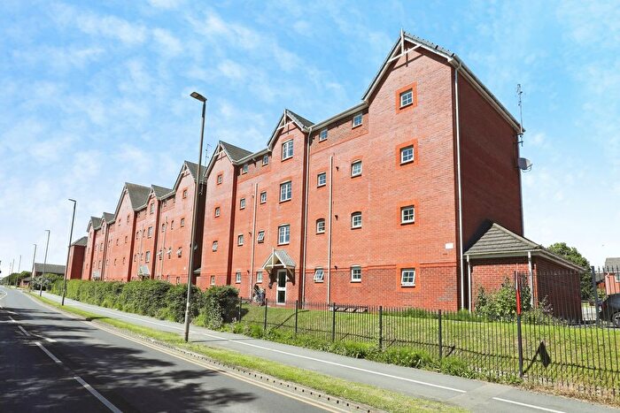 2 Bedroom Flat For Sale In Blount Close, Crewe, Cheshire, CW1