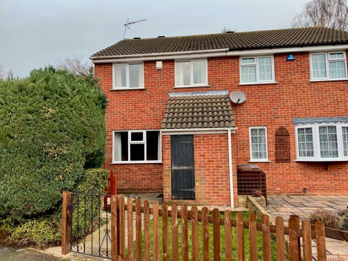 3 Bedroom End Of Terrace House To Rent In Redmires Close, Loughborough, LE11