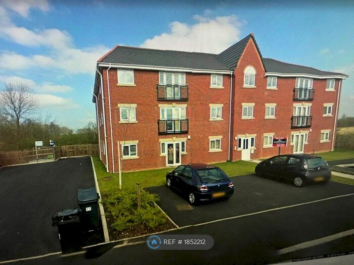 2 Bedroom Flat To Rent In Alfred Street, Wigan, WN2