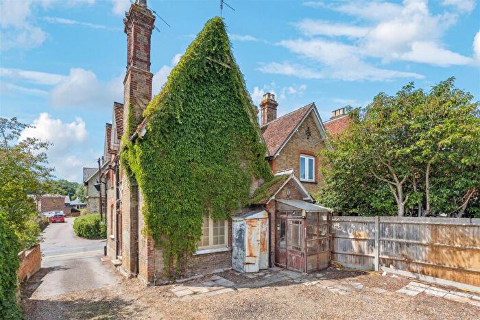 2 Bedroom House For Sale In High Street, Watton At Stone, Hertford, SG14