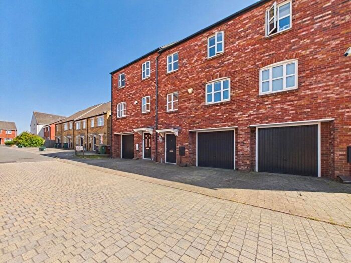 4 Bedroom Terraced House For Sale In Kings Drive, Stoke Gifford, Bristol, South Gloucestershire, BS34