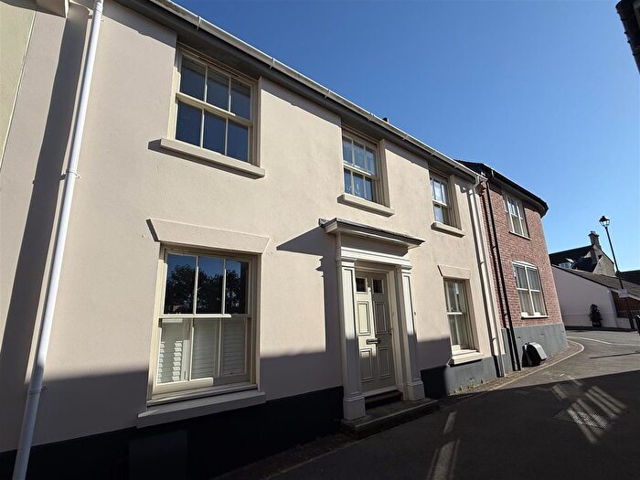 3 Bedroom Terraced House To Rent In Hogshill Street, Beaminster, DT8