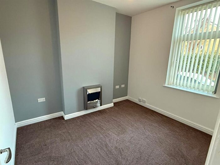 3 Bedroom House To Rent In Dall Street, Burnley, BB11