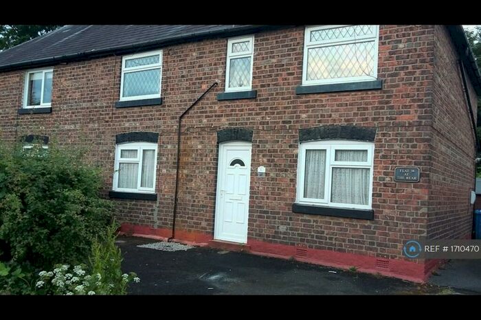 2 Bedroom Flat To Rent In Partington, Greater Manchester, M31