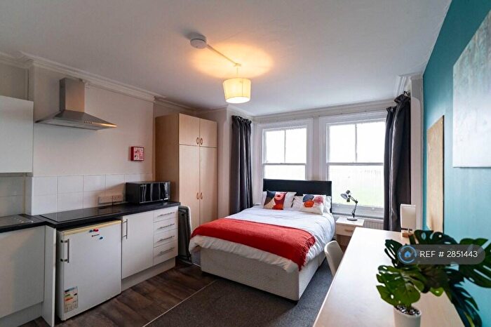 Studio To Rent In Morgan Road, Reading, RG1