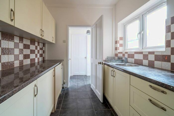 3 Bedroom Semi-Detached House To Rent In Margaret Road, Guildford, GU1