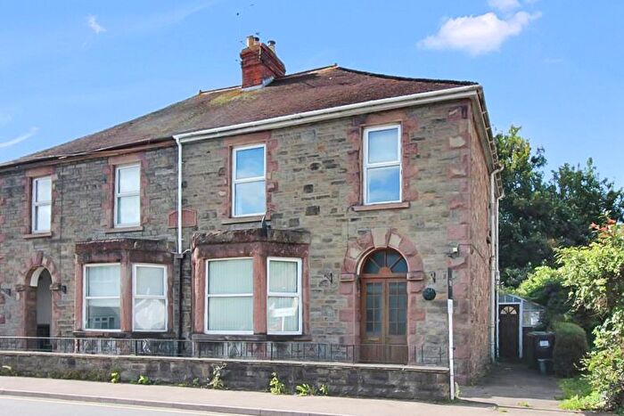 3 Bedroom Semi-Detached House For Sale In Forest Road, Lydney, GL15
