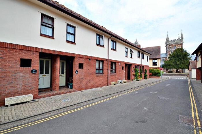 3 Bedroom Terraced House To Rent In Wimborne, BH21