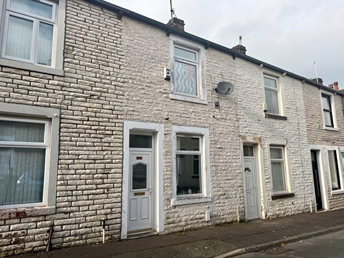 2 Bedroom Property To Rent In Grange Street, Burnley, BB11