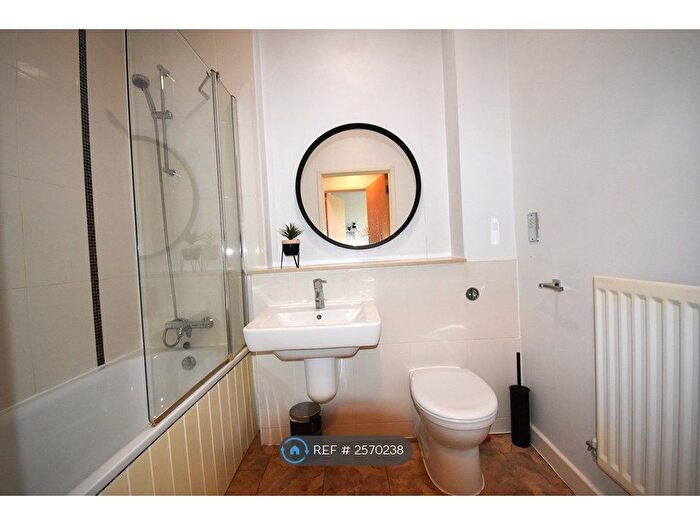 1 Bedroom Flat To Rent In Brooklyn House, Milton Keynes, MK9