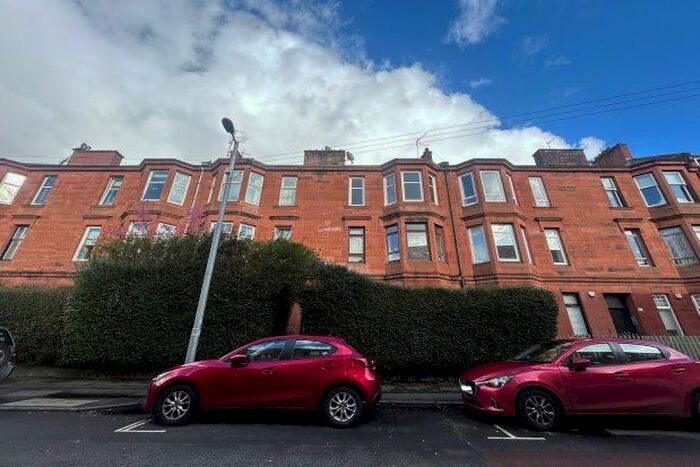 1 Bedroom Flat To Rent In / White Street, Glasgow, G11