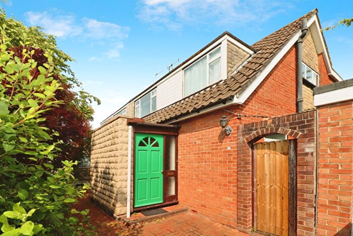 4 Bedroom Semi-Detached House For Sale In Rose Oak Lane, Coalpit Heath, Bristol, BS36