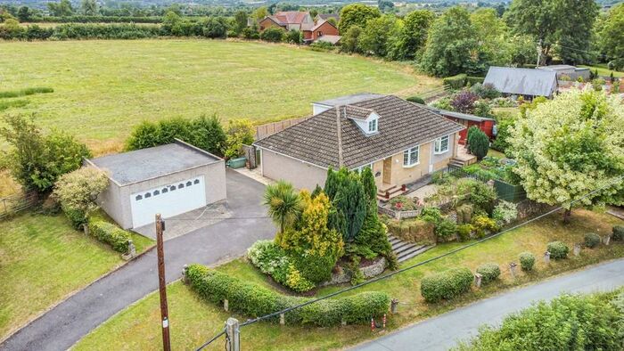 4 Bedroom Detached Bungalow For Sale In St Vincents, Purton Stoke, Swindon, SN5