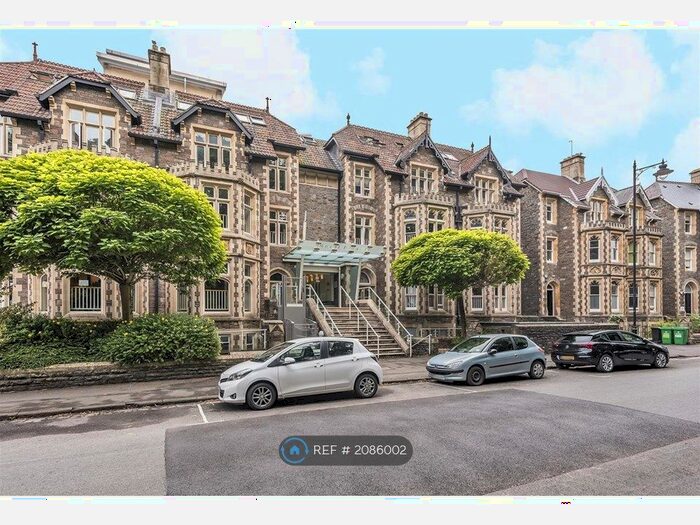 1 Bedroom Flat To Rent In Royal Parade, Tyndalls Park, Bristol, BS8