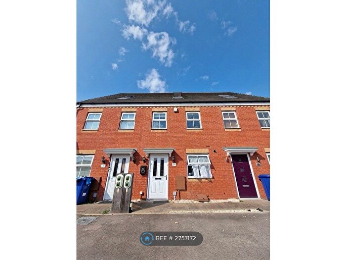 3 Bedroom Terraced House To Rent In Brythill Drive, Brierley Hill, DY5