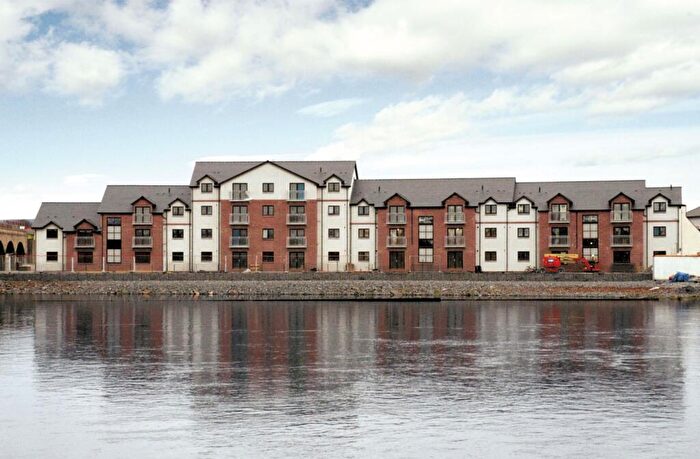 2 Bedroom Flat To Rent In Portland Place, Inverness, IV1