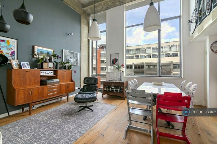 2 Bedroom Flat To Rent In London, London, E8