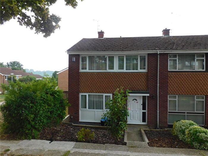 3 Bedroom End Of Terrace House To Rent In Marlborough Road, Yeovil, Somerset, BA21