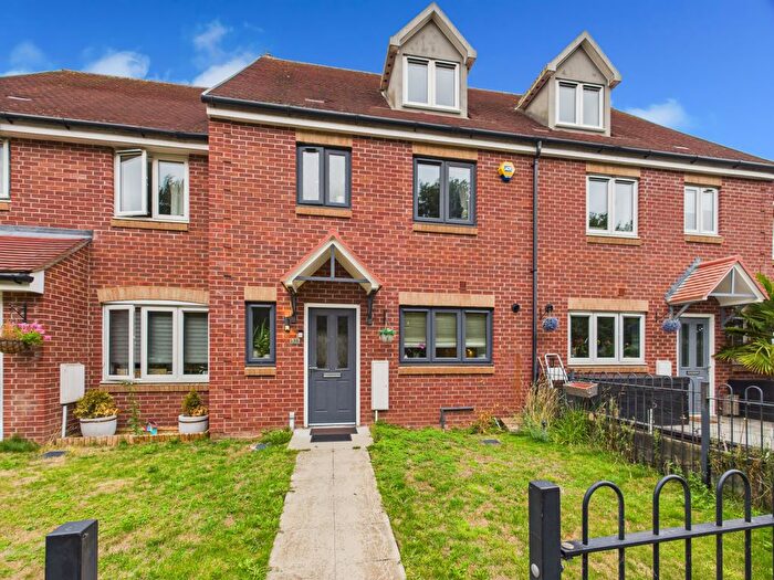 4 Bedroom Terraced House For Sale In Scholars Rise, Stokenchurch, High Wycombe, Buckinghamshire, HP14