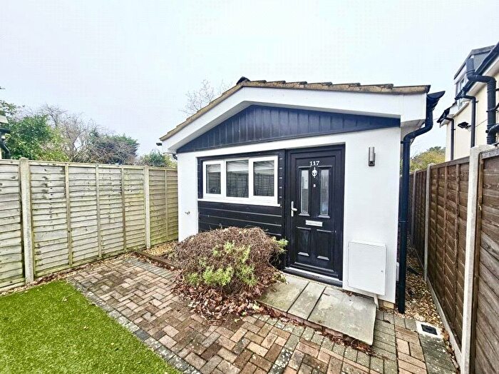 1 Bedroom Detached House To Rent In Deepcut Bridge Road, Deepcut, Camberley, Surrey, GU16
