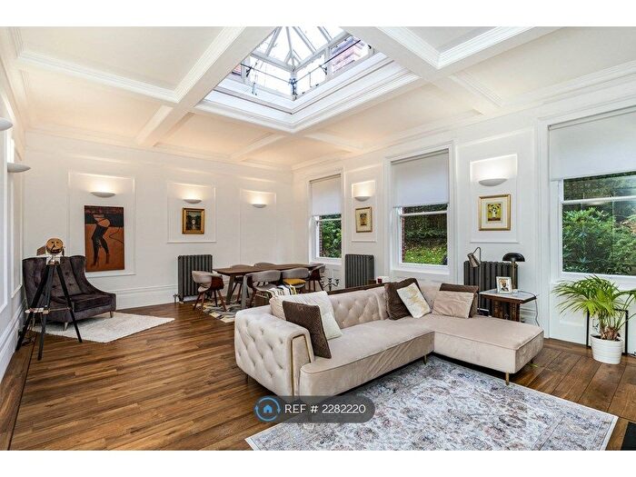 3 Bedroom Flat To Rent In Molyneux Park Road, Tunbridge Wells, TN4