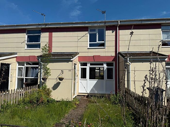 2 Bedroom Terraced House For Sale In Bicknor Road, Maidstone, Kent, ME15