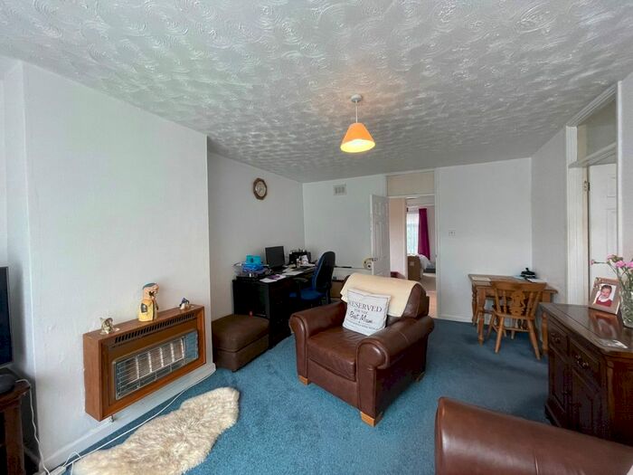 2 Bedroom Bungalow For Sale In Carlton Avenue, Narborough, Leicester, Leicestershire, LE19