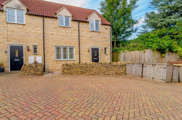 3 Bedroom End Of Terrace House For Sale In Field Close, Collyweston, Stamford, PE9