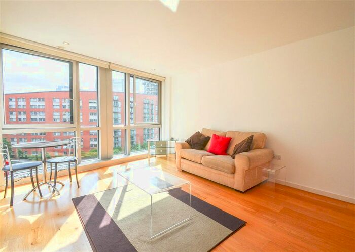 Studio To Rent In Ontario Tower, Fairmont Avenue, New Providence Wharf, London, E14