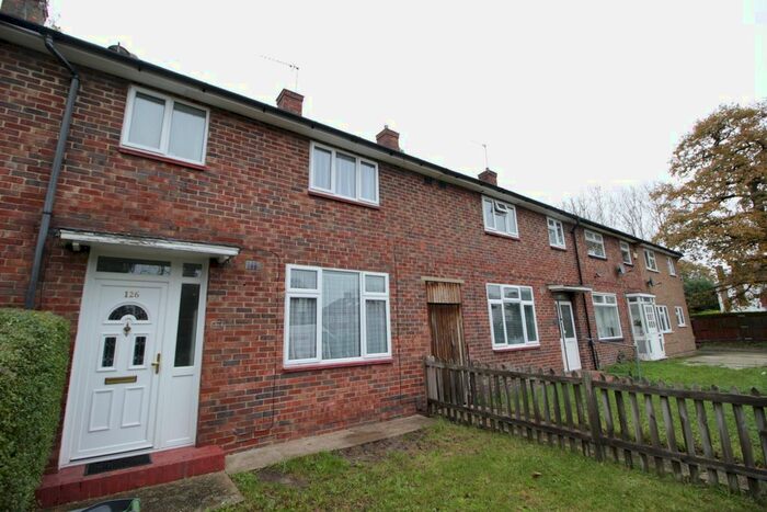 3 Bedroom Terraced House To Rent In Restons Crescent, London, SE9