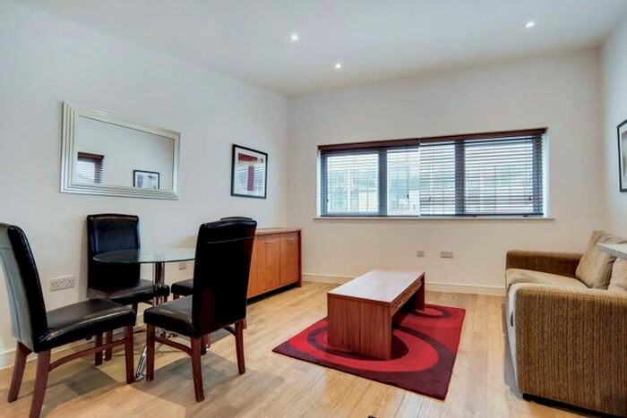 1 Bedroom Flat To Rent In Gun Street, Spitalfields, London, E1
